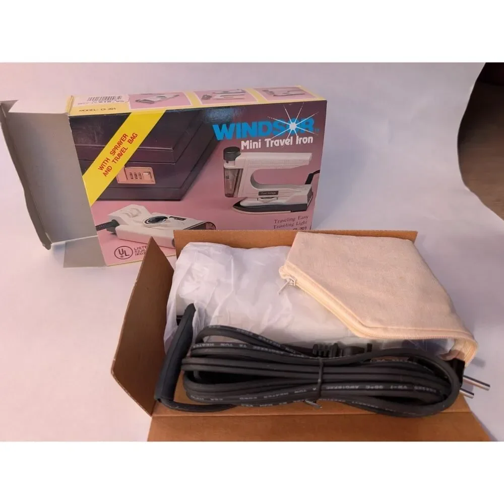 MCM Vintage Travel Prop Mini Travel Iron & Sprayer Windsor Dual Voltage CI-201